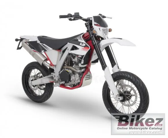 AJP PR5 Supermoto 250