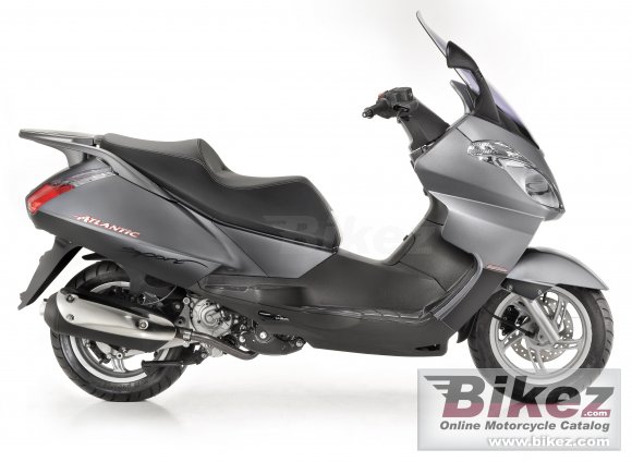 Aprilia Atlantic 300