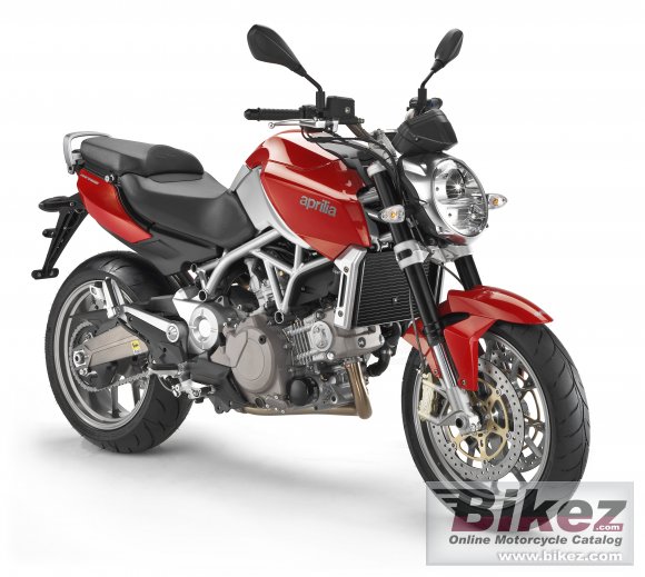 Aprilia Mana 850