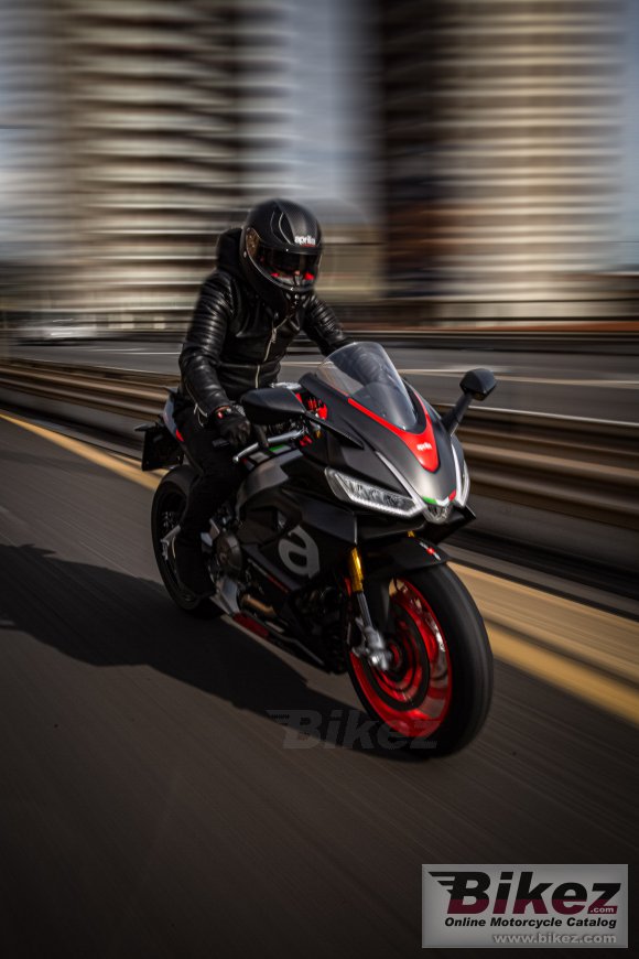 Aprilia RS 660