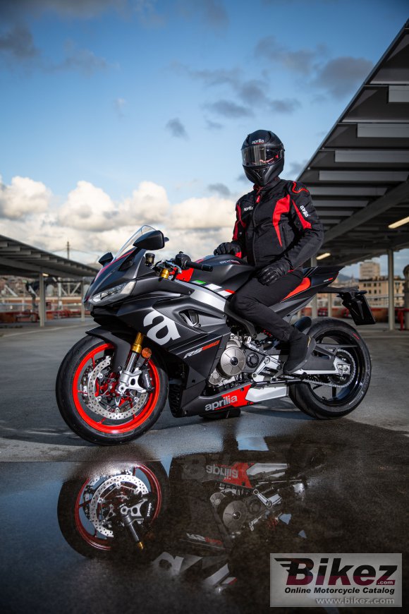 Aprilia RS 660