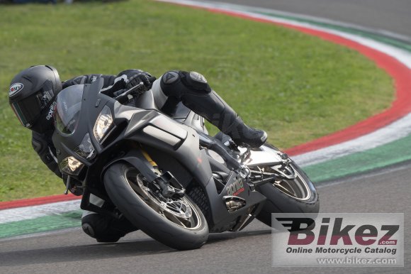 Aprilia RSV4 1100 Factory