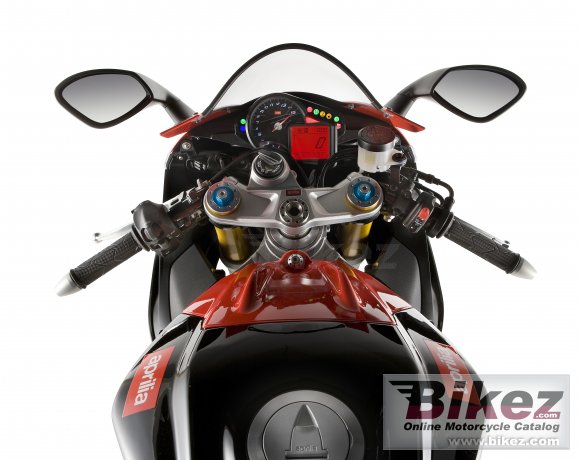 Aprilia RSV4 Factory