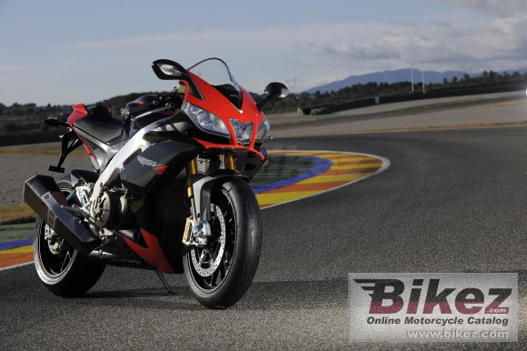 Aprilia RSV4 Factory