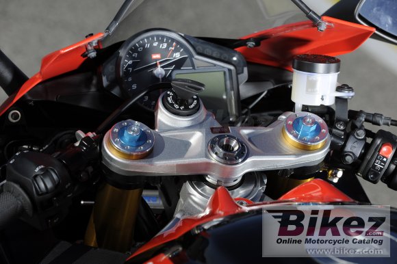 Aprilia RSV4 Factory