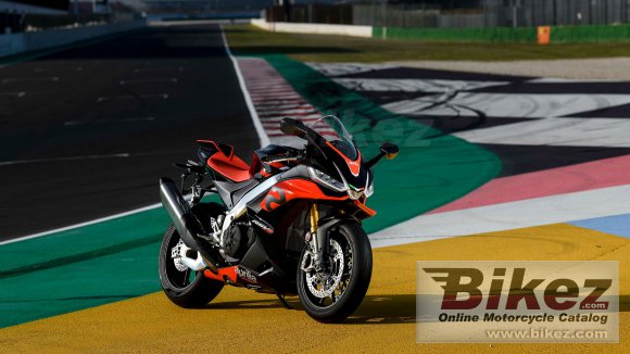 Aprilia RSV4 Factory