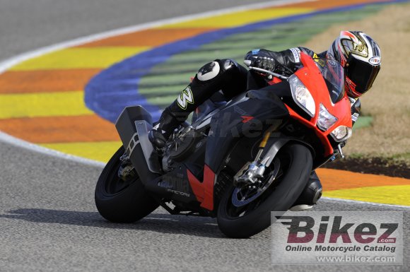 Aprilia RSV4 Factory