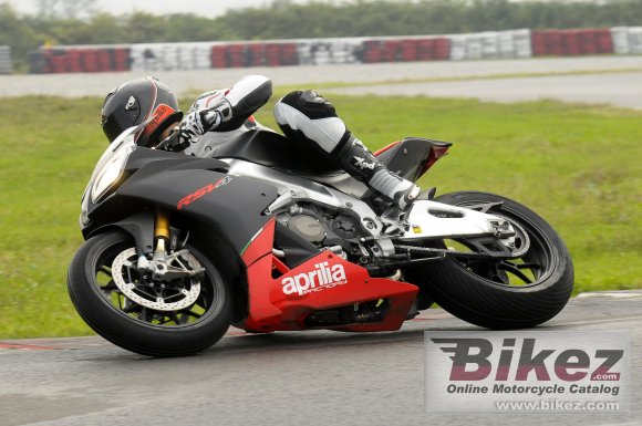 Aprilia RSV4 Factory APRC ABS