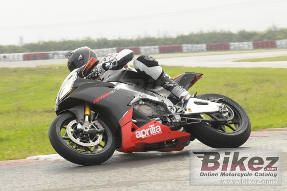 Aprilia RSV4 Factory APRC ABS