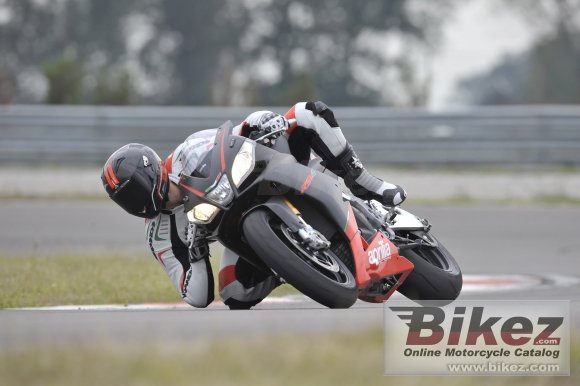 Aprilia RSV4 Factory APRC ABS