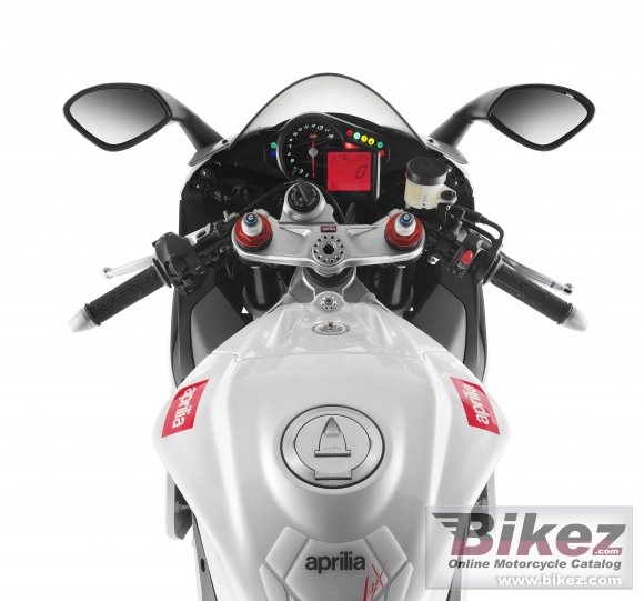 Aprilia RSV4 R