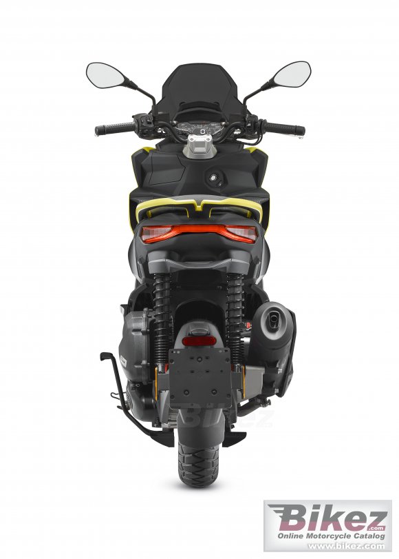 Aprilia SR GT 200