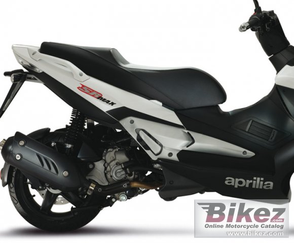 Aprilia SR Max 300