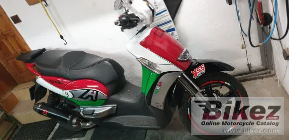 Aprilia Scarabeo 300