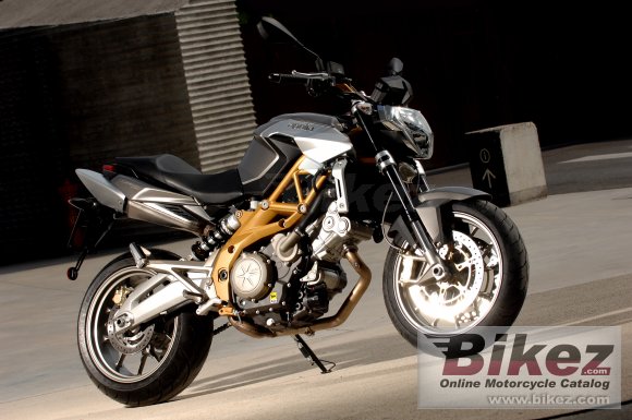 Aprilia Shiver 750