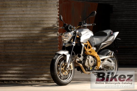 Aprilia Shiver 750