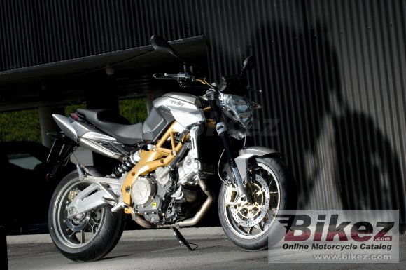 Aprilia Shiver 750