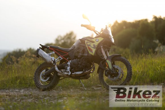 BMW F 900 GS