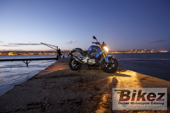 BMW G 310 R