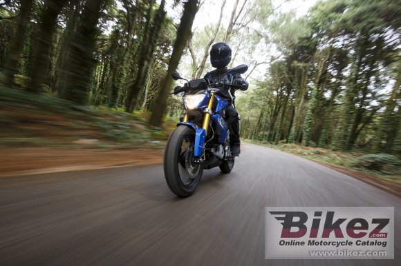 BMW G 310 R