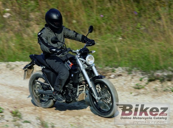 BMW G650X Country