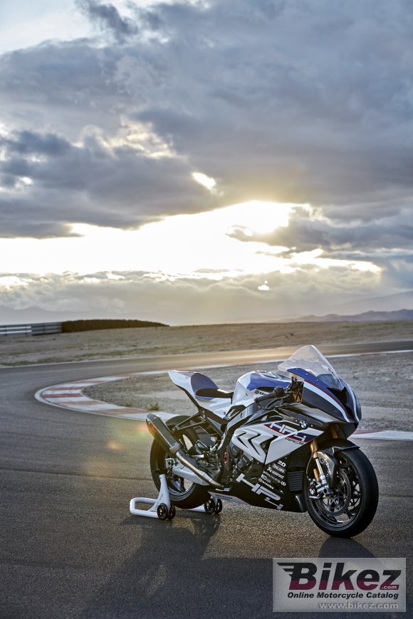 BMW HP4 Race