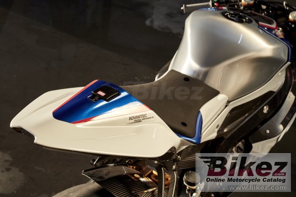 BMW HP4 Race