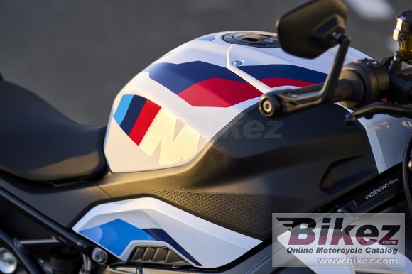 BMW M 1000 R