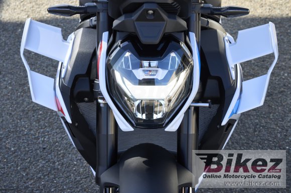 BMW M 1000 R