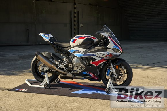 BMW M 1000 RR