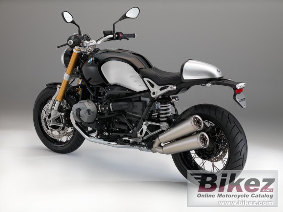 BMW R nine T