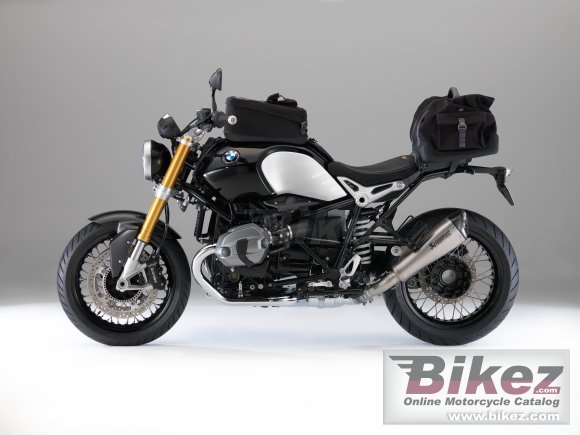 BMW R nine T