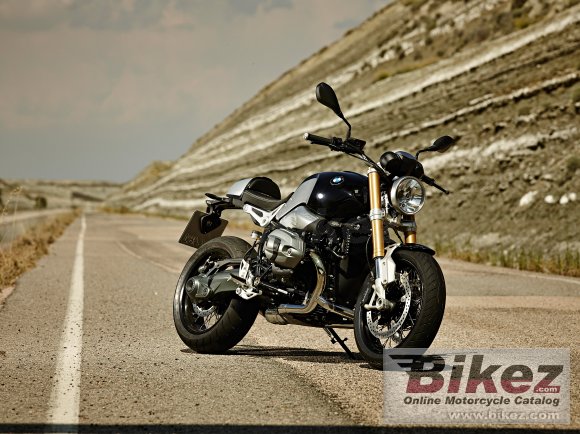 BMW R nine T