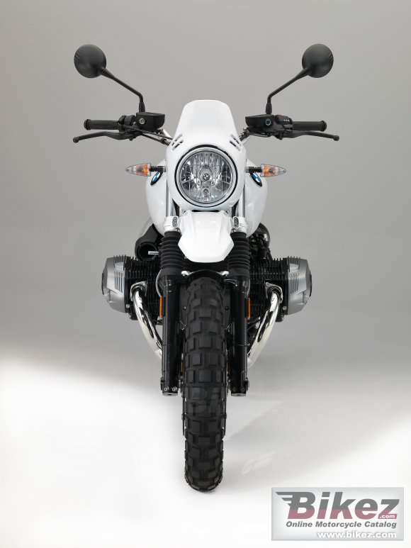 BMW R nineT