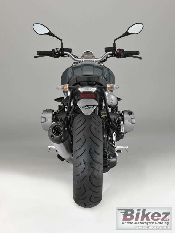 BMW R nineT Racer