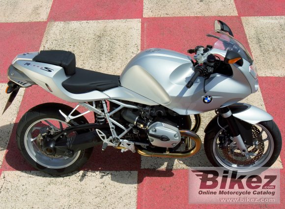 BMW R1200S