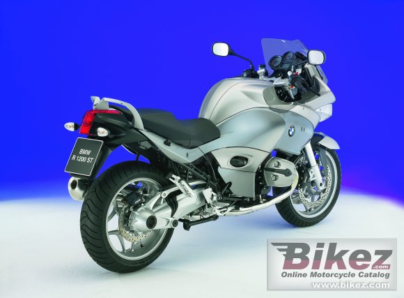 BMW R1200ST