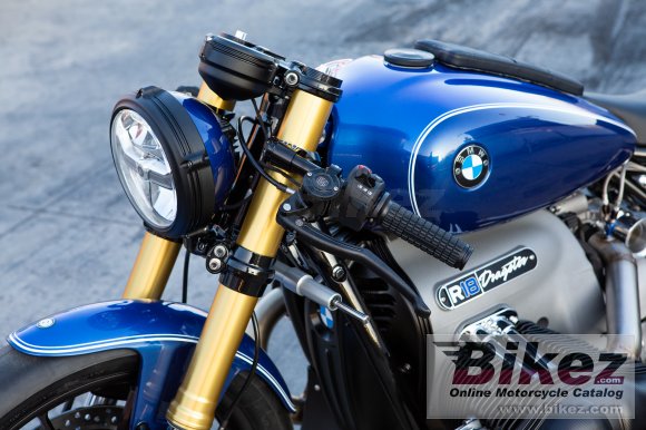 BMW R18 Dragster