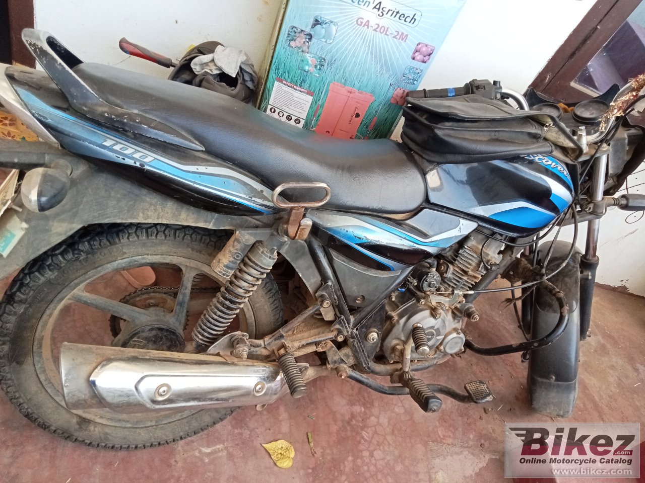 Bajaj Discover  100