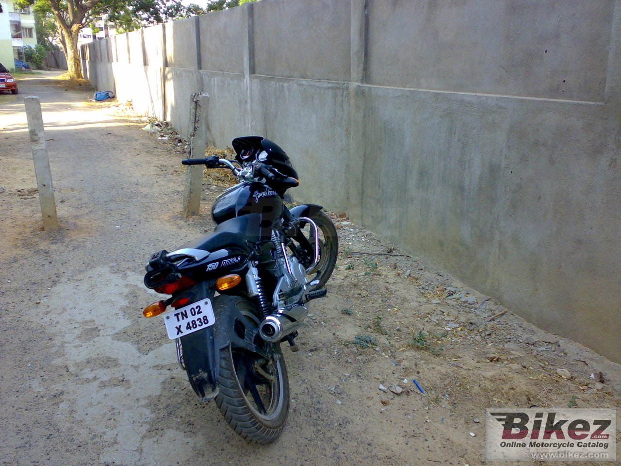 Bajaj Pulsar 150 ES DTS-i UG