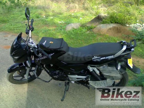 Bajaj Pulsar 180 DTS-i