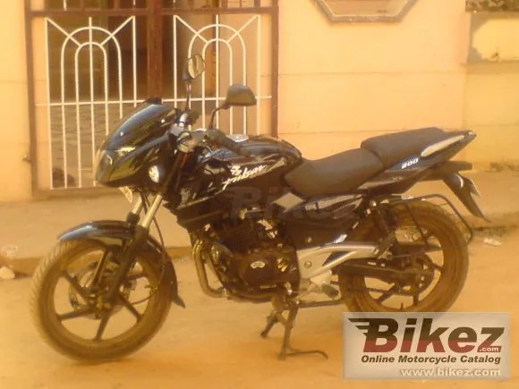 Bajaj Pulsar 200 DTS-i