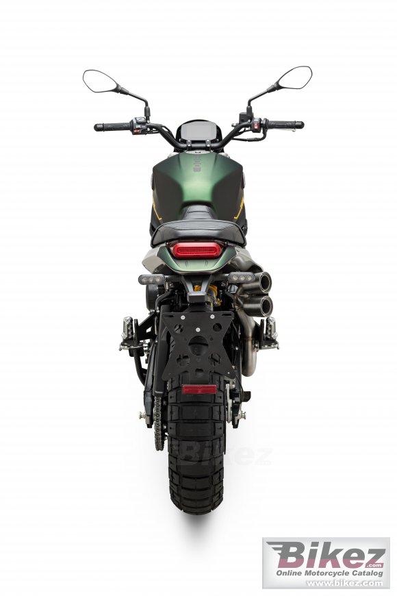 Benelli Leoncino 800 Trail