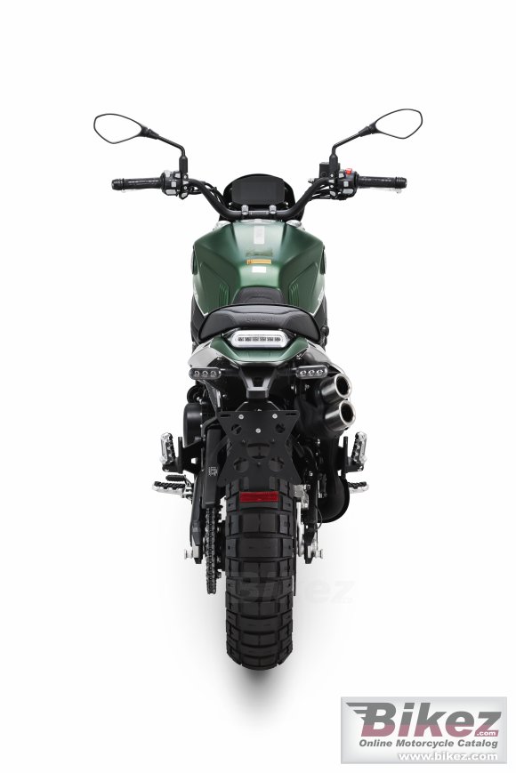 Benelli Leoncino 800 Trail