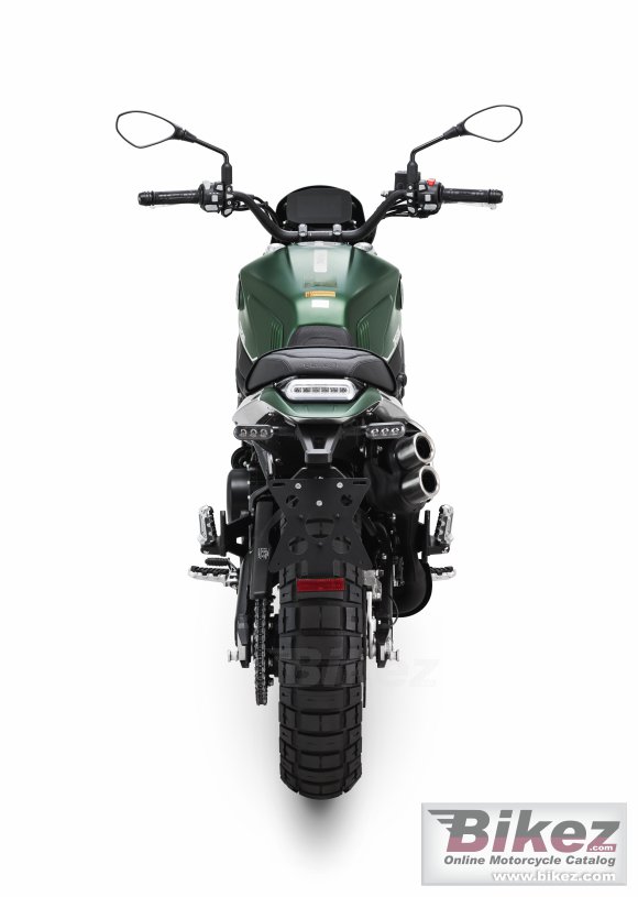 Benelli Leoncino 800 Trail