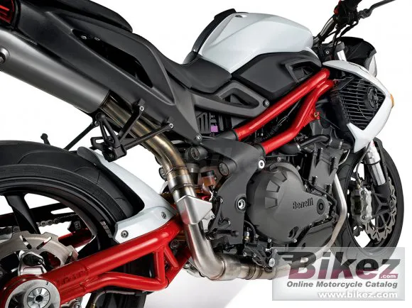 Benelli TNT 899