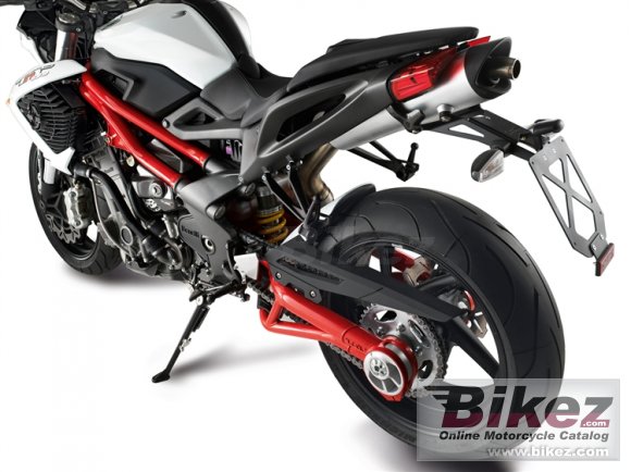 Benelli TNT 899