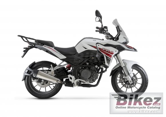 Benelli TRK 125