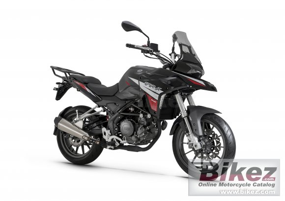 Benelli TRK 125