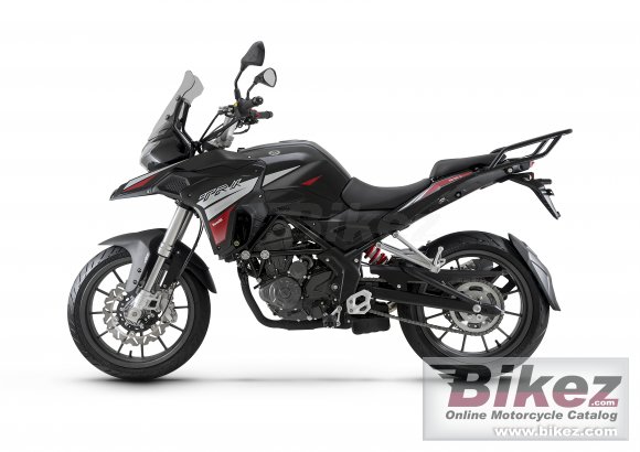 Benelli TRK 125